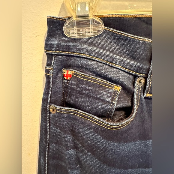 Hudson Jeans Barbara High-waisted Super Skinny Ankle Jean, size 28 - Picture 4 of 8